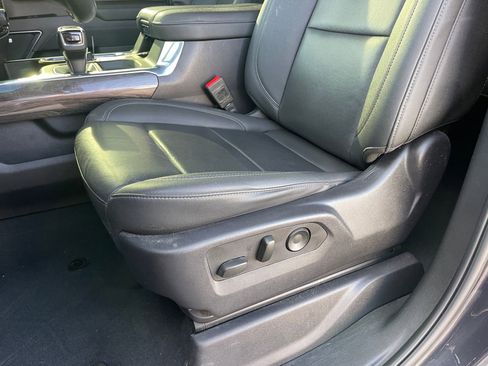 Used 2024 Chevrolet Silverado 1500 LTZ w/ Z71 Off-Road Package image 16