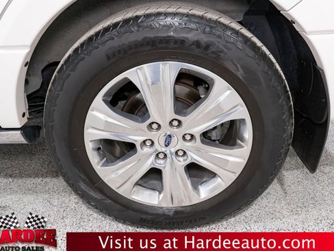 Used 2017 Ford Expedition Platinum image 10