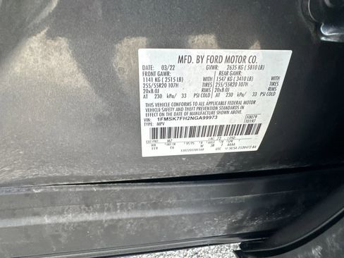 Certified 2022 Ford Explorer Limited w/ Equipment Group 301A image 31