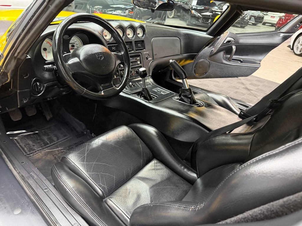 Used 2001 Dodge Viper RT/10 RWD image 32