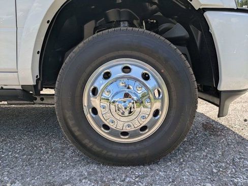 New 2026 RAM 3500 Limited AWD/4WD image 10