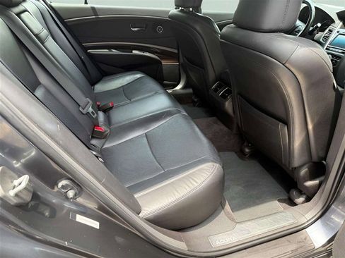 Used 2015 Acura RLX w/ Technology Package FWD image 12