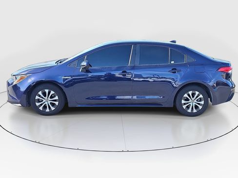 Used 2021 Toyota Corolla LE FWD image 8