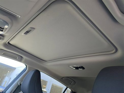 New 2026 Subaru Crosstrek 2.0i Premium image 19