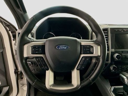 Used 2019 Ford F150 Platinum w/ Equipment Group 701A Luxury image 10