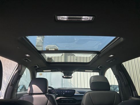 New 2026 Buick Enclave Preferred w/ Power Package image 19