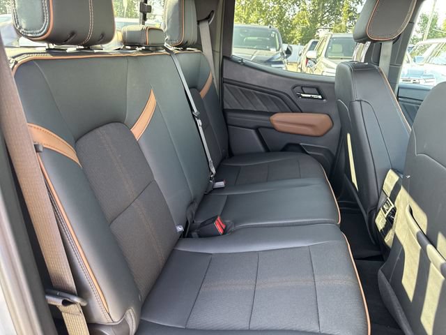 Used 2025 GMC Canyon AT4 AWD/4WD image 26