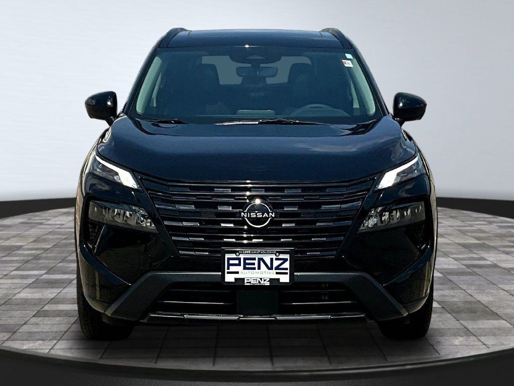 Used 2026 Nissan Rogue Dark Armor AWD/4WD image 14