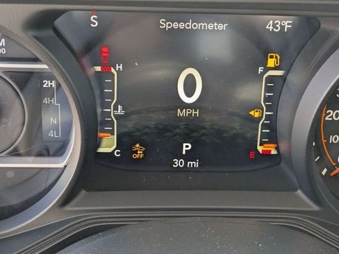 New 2026 Jeep Gladiator Sahara image 24