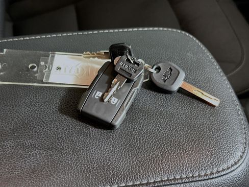 Used 2022 Chevrolet Colorado LT w/ Fleet Safety Package image 30