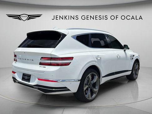Certified 2025 Genesis GV80 3.5T Prestige AWD/4WD image 3