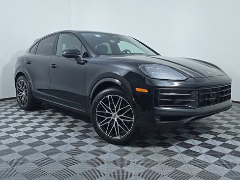 Certified 2026 Porsche Cayenne Coupe AWD/4WD image 9