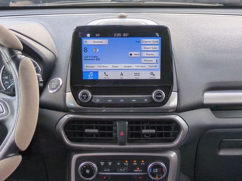 Used 2018 Ford EcoSport SE w/ SE Convenience Package image 17