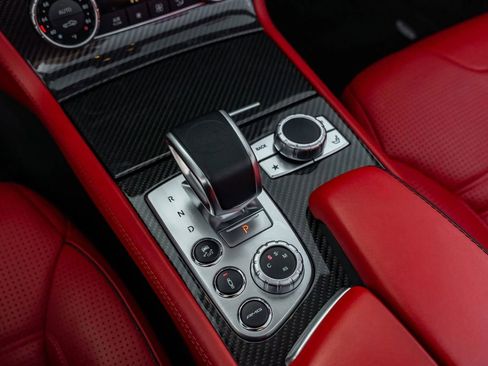 Used 2015 Mercedes-Benz SL 63 AMG image 54