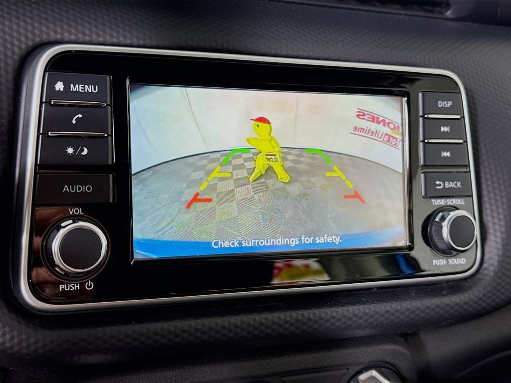 Used 2023 Nissan Kicks S FWD image 6