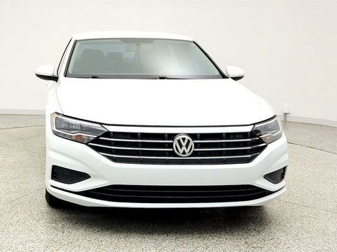 Used 2019 Volkswagen Jetta S w/ Driver Assistance Package FWD image 2