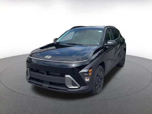 Used 2026 Hyundai Kona SEL Sport FWD image 4