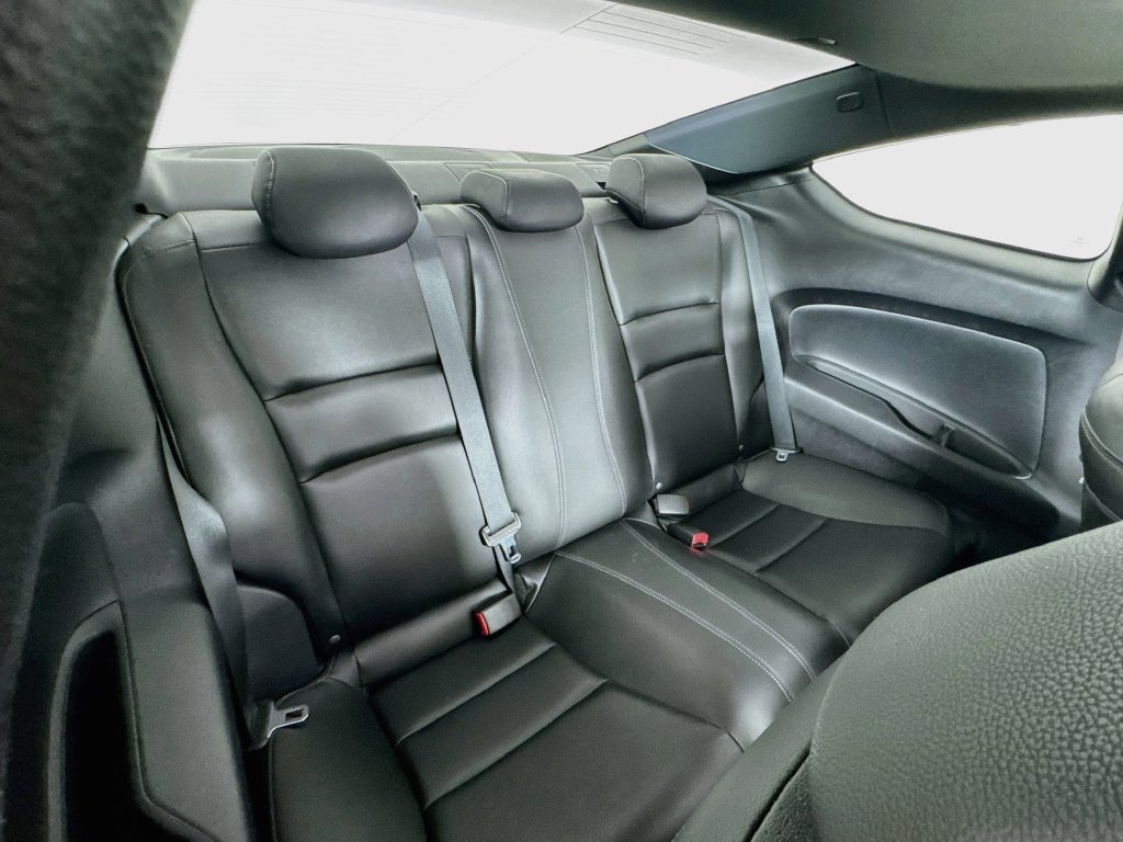 Used 2016 Honda Accord EX-L image 32