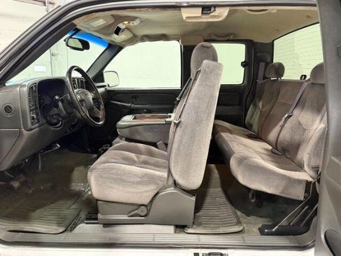 Used 2006 GMC Sierra 2500 SLE image 16