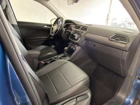 Used 2019 Volkswagen Tiguan SEL w/ 3rd Row Seat Package AWD/4WD image 8
