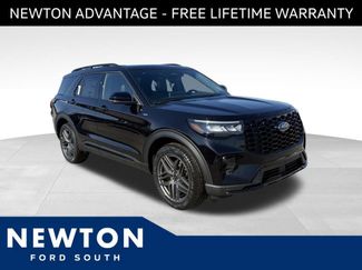 New 2026 Ford Explorer ST-Line w/ ST-Line Street Pack video 1