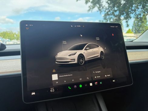 Used 2022 Tesla Model 3 Long Range AWD/4WD image 15