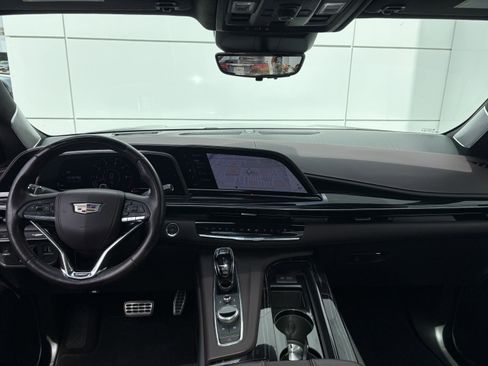 Used 2023 Cadillac Escalade ESV V AWD/4WD image 23