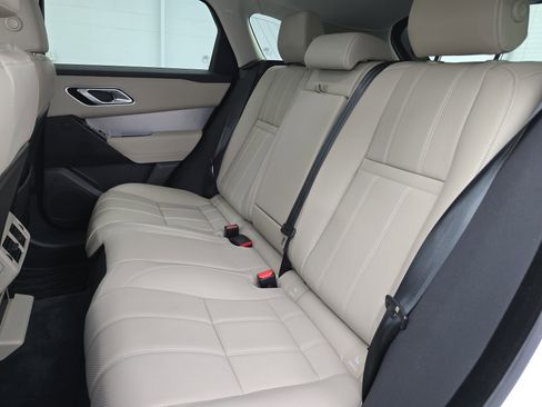 Used 2023 Land Rover Range Rover Velar R-Dynamic S image 14