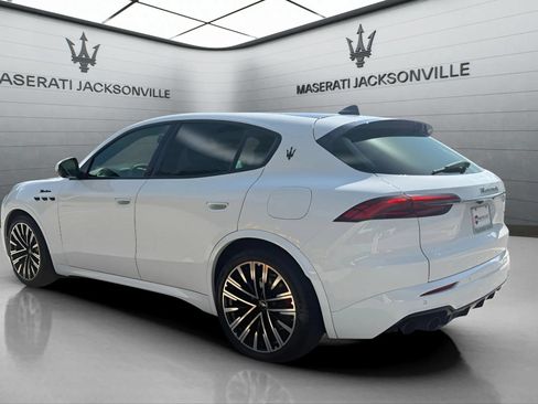 Certified 2023 Maserati Grecale Modena AWD/4WD image 10