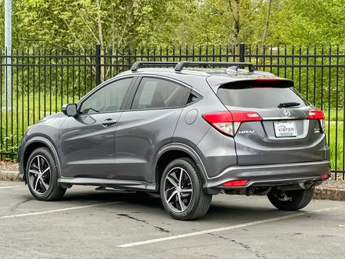 Used 2021 Honda HR-V Touring image 6