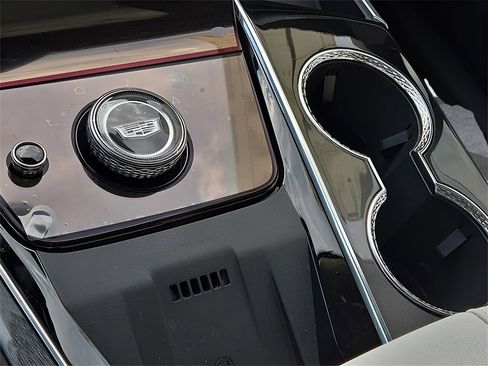 New 2026 Cadillac Escalade IQ Luxury 1 w/ LPO, Floor Liner Package image 24