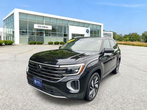 Certified 2024 Volkswagen Atlas SEL AWD/4WD image 1