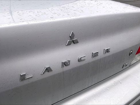 Used 2003 Mitsubishi Lancer ES image 14