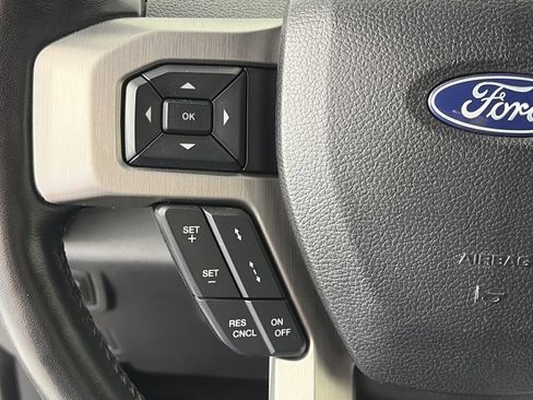 Used 2019 Ford F350 Platinum w/ Platinum Ultimate Package image 17