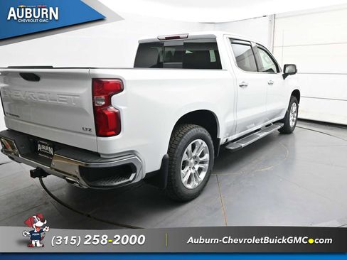 Used 2023 Chevrolet Silverado 1500 LTZ AWD/4WD image 16