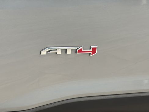 Used 2023 GMC Acadia AT4 w/ Preferred Package AWD/4WD image 43