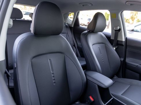 New 2026 Hyundai Kona SEL Premium FWD image 29