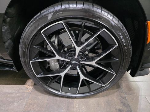 Used 2026 Aston Martin DBX 707 AWD/4WD image 4