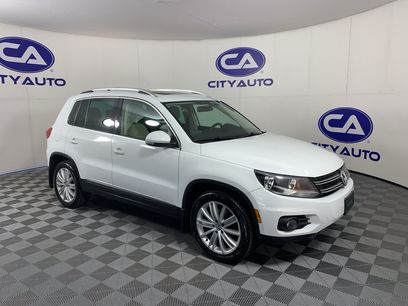 Used 2015 Volkswagen Tiguan SE