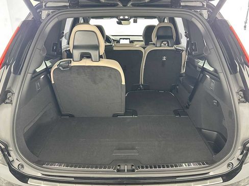 New 2025 Volvo XC90 T8 Plus w/ Protection Package Premier image 25