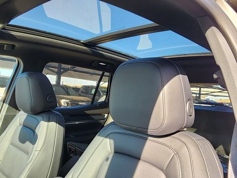 New 2026 GMC Terrain Elevation w/ Elevation Premium Package image 16