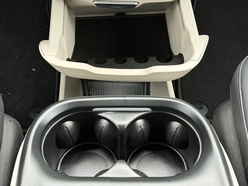 Used 2023 Nissan Altima 2.5 SV image 24