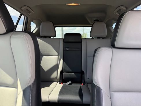 Used 2016 Toyota RAV4 Limited w/ Advanced Technology Package AWD/4WD image 21