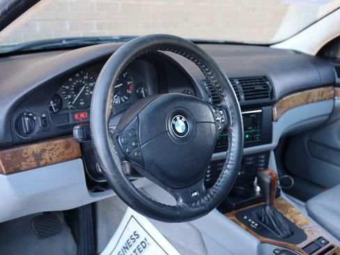 Used 2001 BMW 530i Sedan image 13