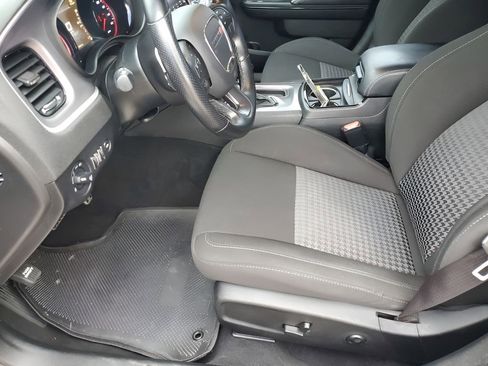 Used 2021 Dodge Charger R/T w/ Blacktop Package image 29