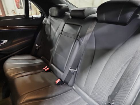 Used 2015 Mercedes-Benz S 550 Sedan image 15