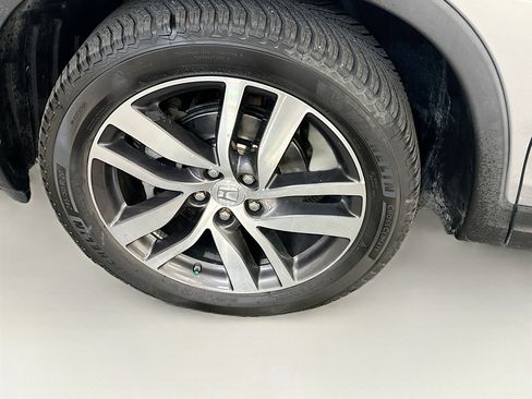 Used 2016 Honda Pilot Elite image 11