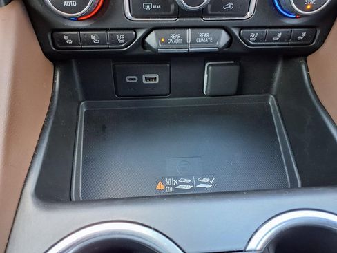 Used 2023 Chevrolet Tahoe High Country image 37