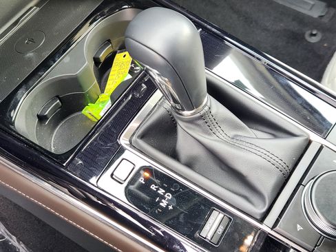 Certified 2025 MAZDA CX-30 AWD 2.5 S w/ Premium Package image 13