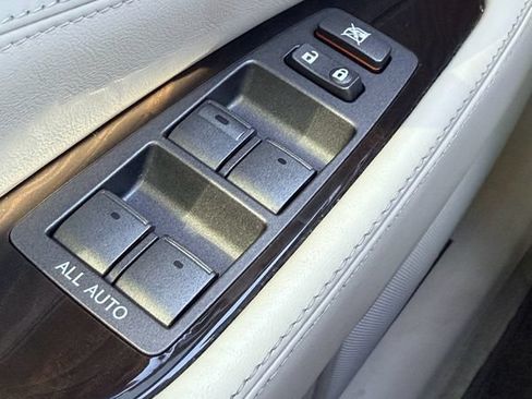 Used 2009 Lexus LS 460 L RWD image 23